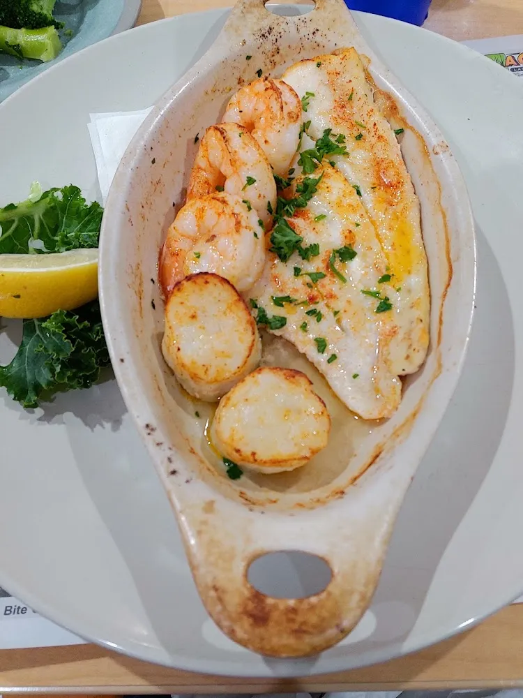 Broiled Seafood Combo